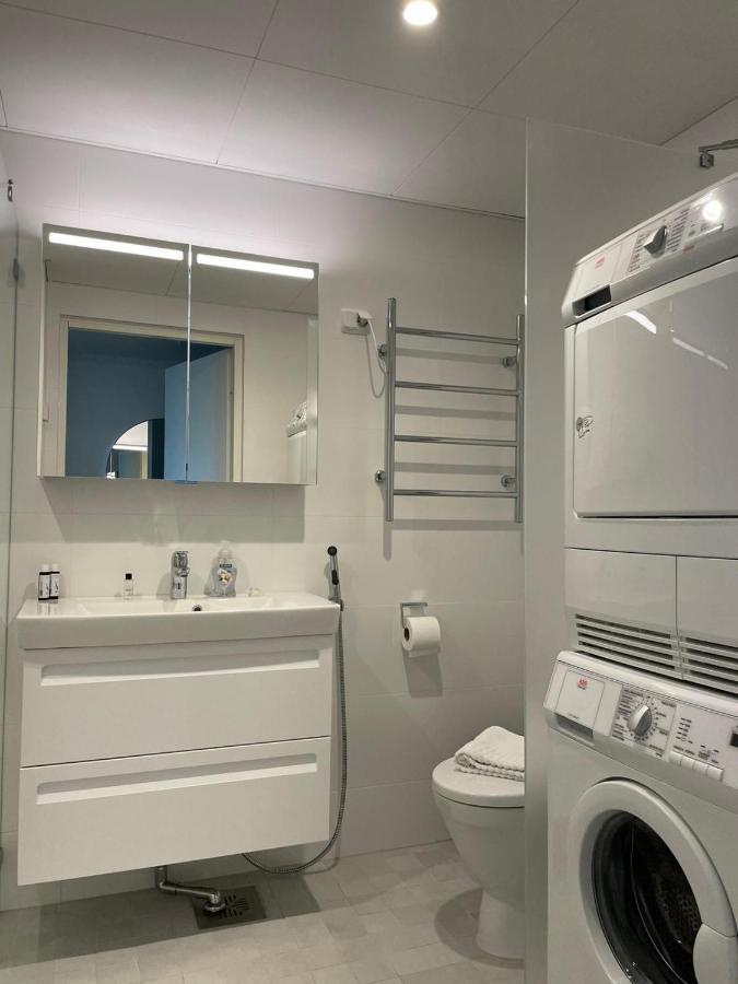 אספו Ainoa Shopping Center Apartments - Tapiola מראה חיצוני תמונה